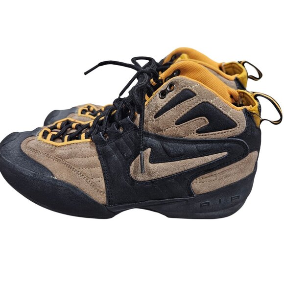 Nike Air ACG Sneakers - Picture 5 of 8